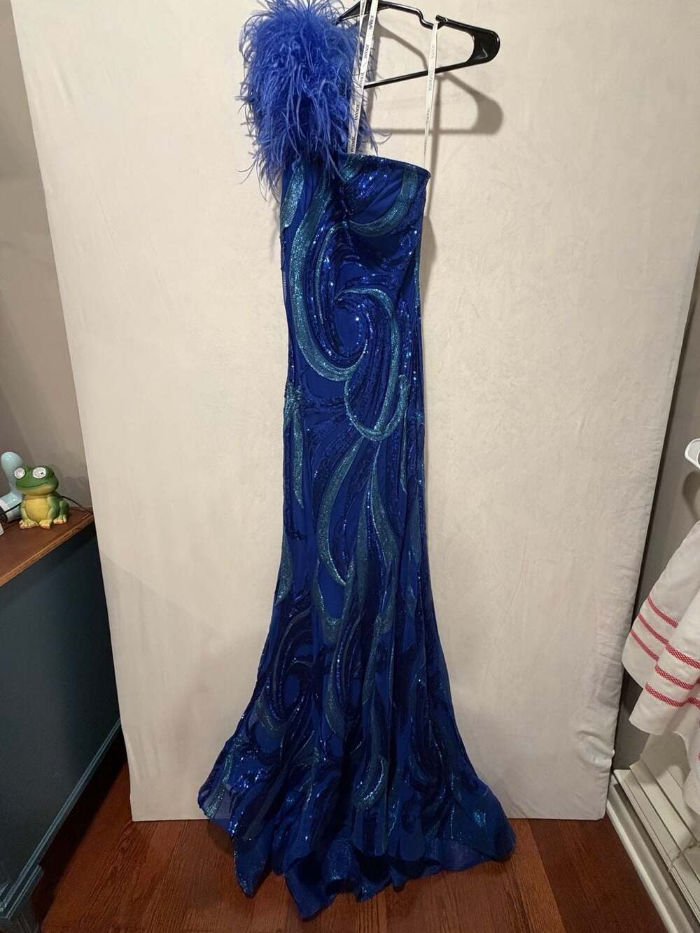 Jovani 32596 One Shoulder Gown Size 8 Royal Feather Sequin